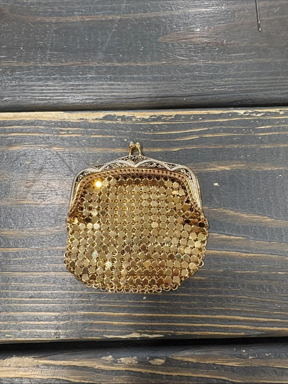 Vintage 1970s Gold Chain Coin Purse With A Clasp (Made in Germany)